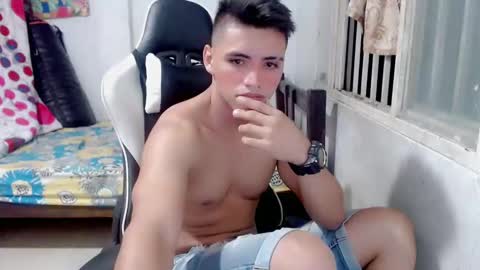 Bergon77 online show from January 29, 2025, 12:22 am