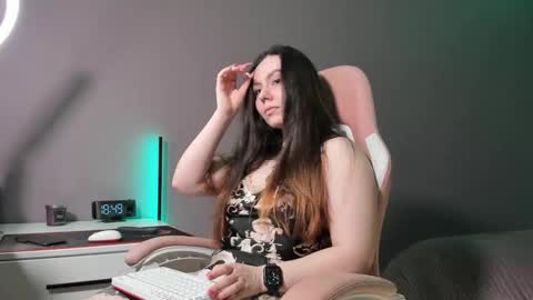 BeriesNiks online show from February 22, 2025, 11:46 am
