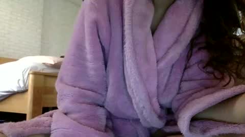 tixxie  online show from March 5, 2025, 1:21 am