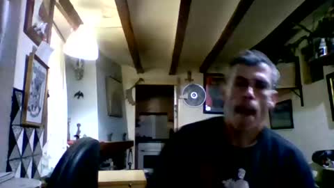 Berni SUAVE online show from February 8, 2026, 8:23 pm