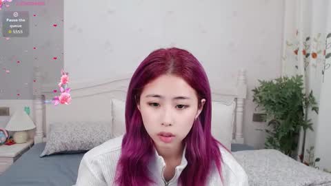 berniceafra online show from November 9, 2025, 5:11 pm