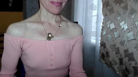 berry2024 online show from April 3, 2026, 4:54 am