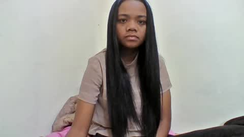 berthaldy659759 online show from June 19, 2026, 3:22 am