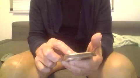 Snapshot of besi620901 chatting on March 1, 2026, 5:37 pm besi620901 online show from March 1, 2026, 5:37 pm