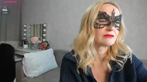 best__angelica online show from November 12, 2025, 4:07 pm