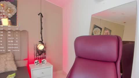  Marilee online show from October 31, 2025, 2:01 am