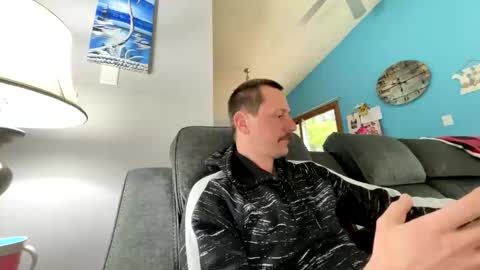 bestfriend123456 online show from March 5, 2026, 3:19 pm