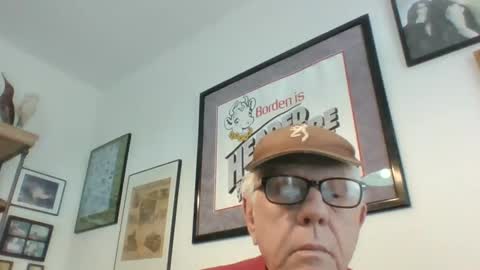 bestshot1951 online show from December 9, 2024, 1:55 pm