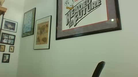 bestshot1951 online show from January 7, 2025, 7:17 pm