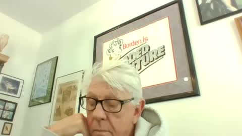 bestshot1951 online show from January 9, 2025, 3:55 pm