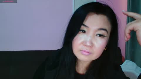 Snapshot of bet_lu chatting on October 15, 2025, 4:56 am Bet Lu online show from October 15, 2025, 4:56 am