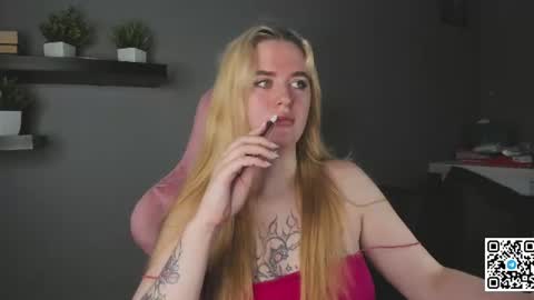 Snapshot of betany_fokss chatting on July 23, 2026, 12:36 pm Bella Schedule GMT2 Mon Tue Wed Thu Fri Sat Sun 8 am from 2pm online show from July 23, 2026, 12:36 pm