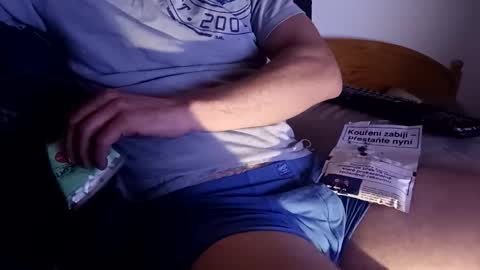 Snapshot of betelik7 chatting on October 10, 2025, 11:15 pm betelik7 online show from October 10, 2025, 11:15 pm