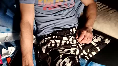 Snapshot of betelik7 chatting on November 2, 2025, 4:04 am betelik7 online show from November 2, 2025, 4:04 am