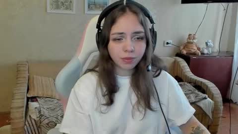 Snapshot of bethany_tease chatting on February 25, 2026, 11:42 am bethany_tease online show from February 25, 2026, 11:42 am