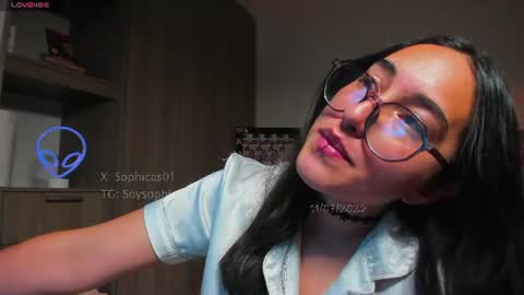Snapshot of betsabe_butlers_ chatting on July 13, 2026, 3:53 am Automatic Espresso Coffee Maker50000tkns left online show from July 13, 2026, 3:53 am