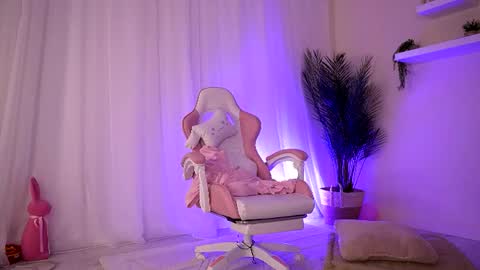 Snapshot of betsygonzale chatting on July 19, 2026, 3:43 am Betty online show from July 19, 2026, 3:43 am