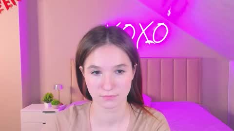 Snapshot of betty_nicolsson chatting on November 14, 2025, 9:57 pm Eva online show from November 14, 2025, 9:57 pm