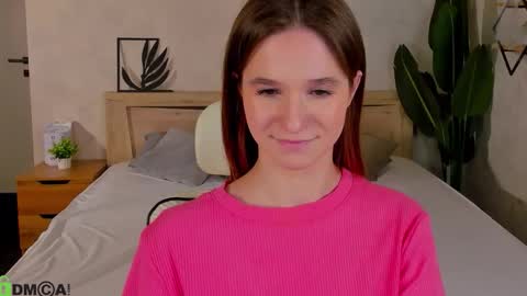 Snapshot of betty_nicolsson chatting on November 15, 2025, 10:01 am Eva online show from November 15, 2025, 10:01 am