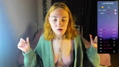 Snapshot of betty_witchy chatting on December 5, 2024, 1:36 am Dory make me happier online show from December 5, 2024, 1:36 am