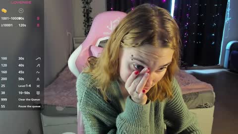 Snapshot of betty_witchy chatting on January 7, 2025, 5:33 am Dory make me happier online show from January 7, 2025, 5:33 am