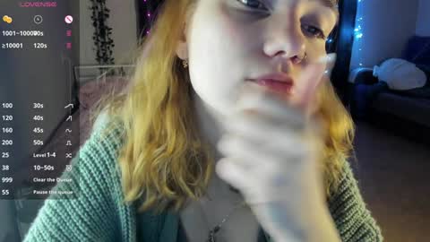 Snapshot of betty_witchy chatting on February 4, 2025, 1:13 am Dory make me happier online show from February 4, 2025, 1:13 am