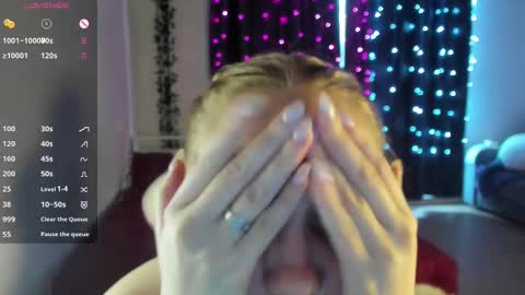 Snapshot of betty_witchy chatting on February 19, 2025, 5:16 am Dory make me happier online show from February 19, 2025, 5:16 am