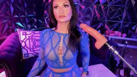 NatashaxoBangs online show from March 26, 2026, 9:42 pm