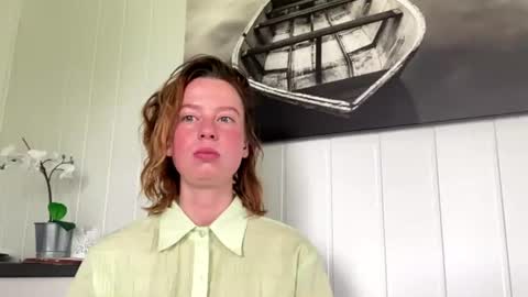 Snapshot of bettydesire chatting on July 6, 2026, 7:27 am Betty online show from July 6, 2026, 7:27 am