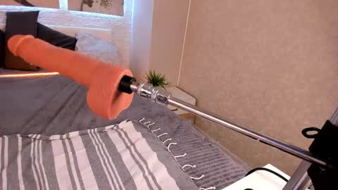 Betty online show from November 30, 2025, 8:24 pm