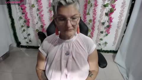 bibiana online show from February 7, 2025, 2:15 pm