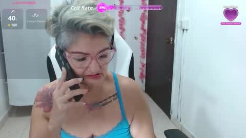 Snapshot of bety_cum3 chatting on November 6, 2025, 1:45 pm bibiana online show from November 6, 2025, 1:45 pm