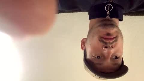 Snapshot of beutlin1234 chatting on May 7, 2026, 3:06 pm Freshmilk online show from May 7, 2026, 3:06 pm