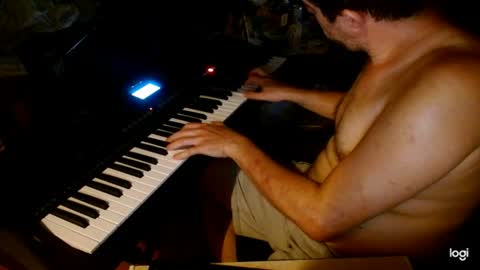 Snapshot of bex90 chatting on August 4, 2026, 10:12 pm bex90 online show from August 4, 2026, 10:12 pm