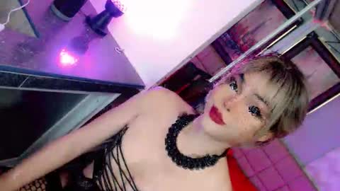 Snapshot of beybidomme chatting on April 15, 2026, 5:03 am MISTRESS DOMME online show from April 15, 2026, 5:03 am