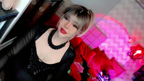 Snapshot of beybidomme chatting on May 4, 2026, 7:21 pm MISTRESS DOMME online show from May 4, 2026, 7:21 pm