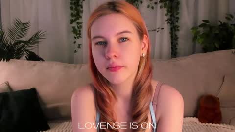 Snapshot of bezuya chatting on October 14, 2025, 1:28 am Eliz online show from October 14, 2025, 1:28 am