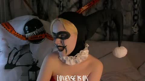 Snapshot of bezuya chatting on October 31, 2025, 1:28 am Eliz online show from October 31, 2025, 1:28 am