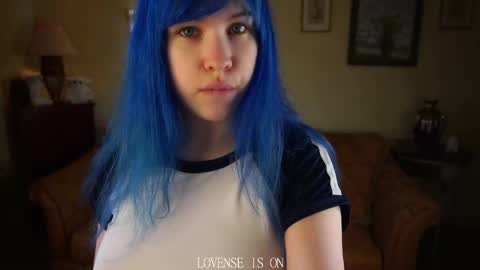 Eliz online show from April 6, 2026, 2:31 am