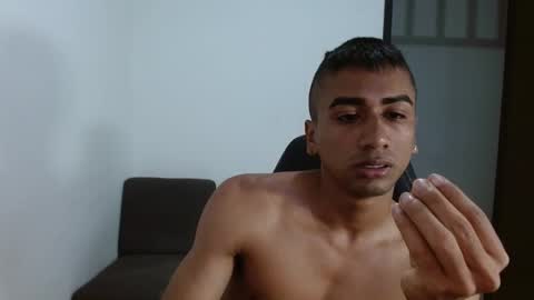 BAYRON online show from February 28, 2025, 11:01 pm