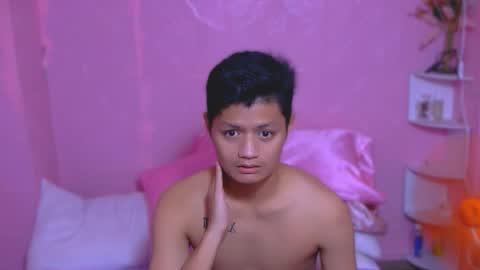 Snapshot of bhillrhey121103 chatting on October 24, 2025, 1:03 am bhillrhey121103 online show from October 24, 2025, 1:03 am