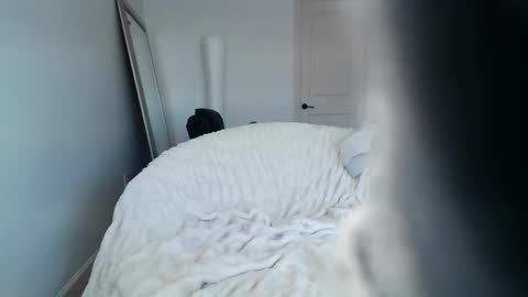 Bi sexualmilf Fansly  online show from January 5, 2025, 5:30 pm