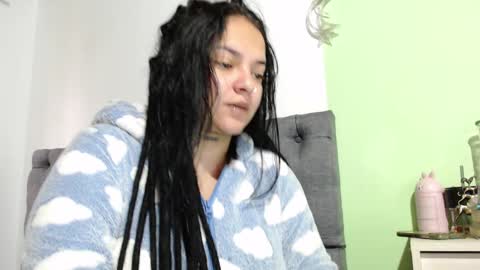 BiaBia online show from January 5, 2025, 11:59 am