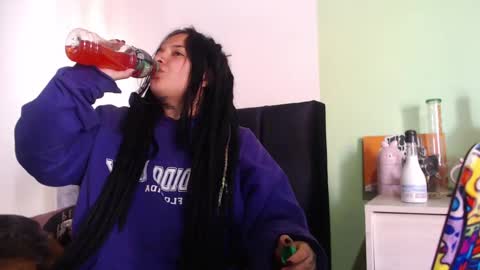 BiaBia online show from January 12, 2025, 3:46 pm