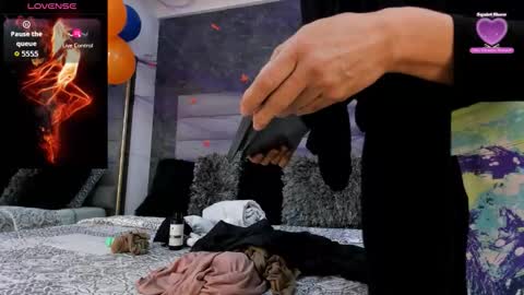 Snapshot of bianca_bella_ chatting on November 1, 2025, 11:45 am BESHA... online show from November 1, 2025, 11:45 am