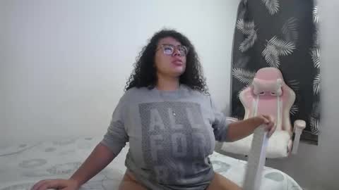 Bianca Tuesday to Sunday from 2am to 6am UTC-5 online show from February 27, 2025, 7:34 am