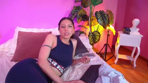 Bianca online show from December 20, 2024, 10:16 am