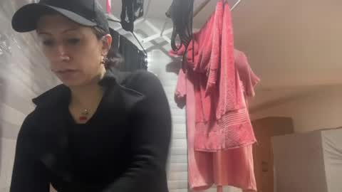 Snapshot of biancamirage1 chatting on April 30, 2026, 12:33 pm Bianca Mirage online show from April 30, 2026, 12:33 pm