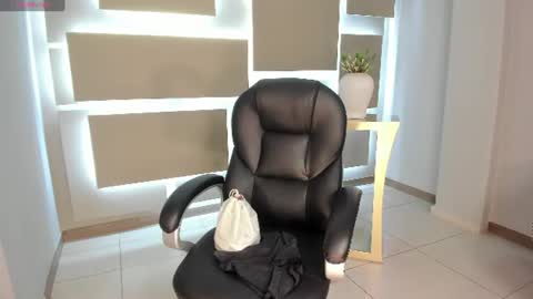 Snapshot of biancapierce_ chatting on July 27, 2026, 11:17 am Bianca Pierce online show from July 27, 2026, 11:17 am