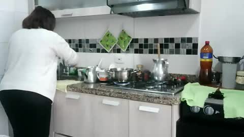 biancasteel online show from March 10, 2026, 1:05 pm